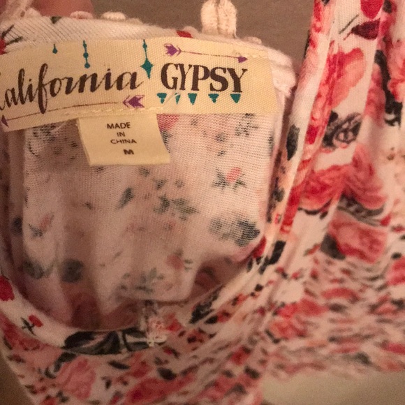 Very cute flower tank top, Great condition - Picture 3 of 3